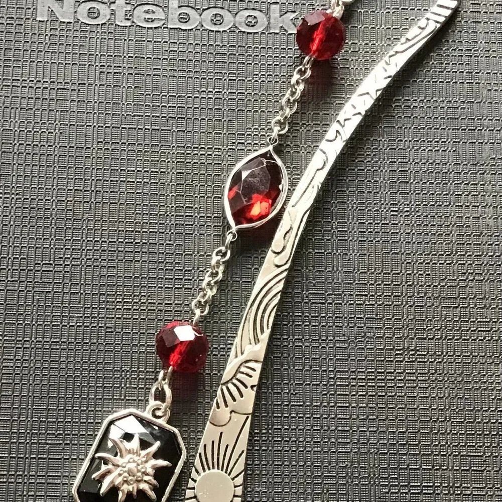 Tibetan Metal Bookmark - Sun and Stars Engraved Red Garnet Sunburst Charm‎